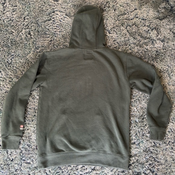 Vans Marvel Exclusive Collaboration She-Hulk Medium Green Pullover Hoodie - Picture 7 of 9